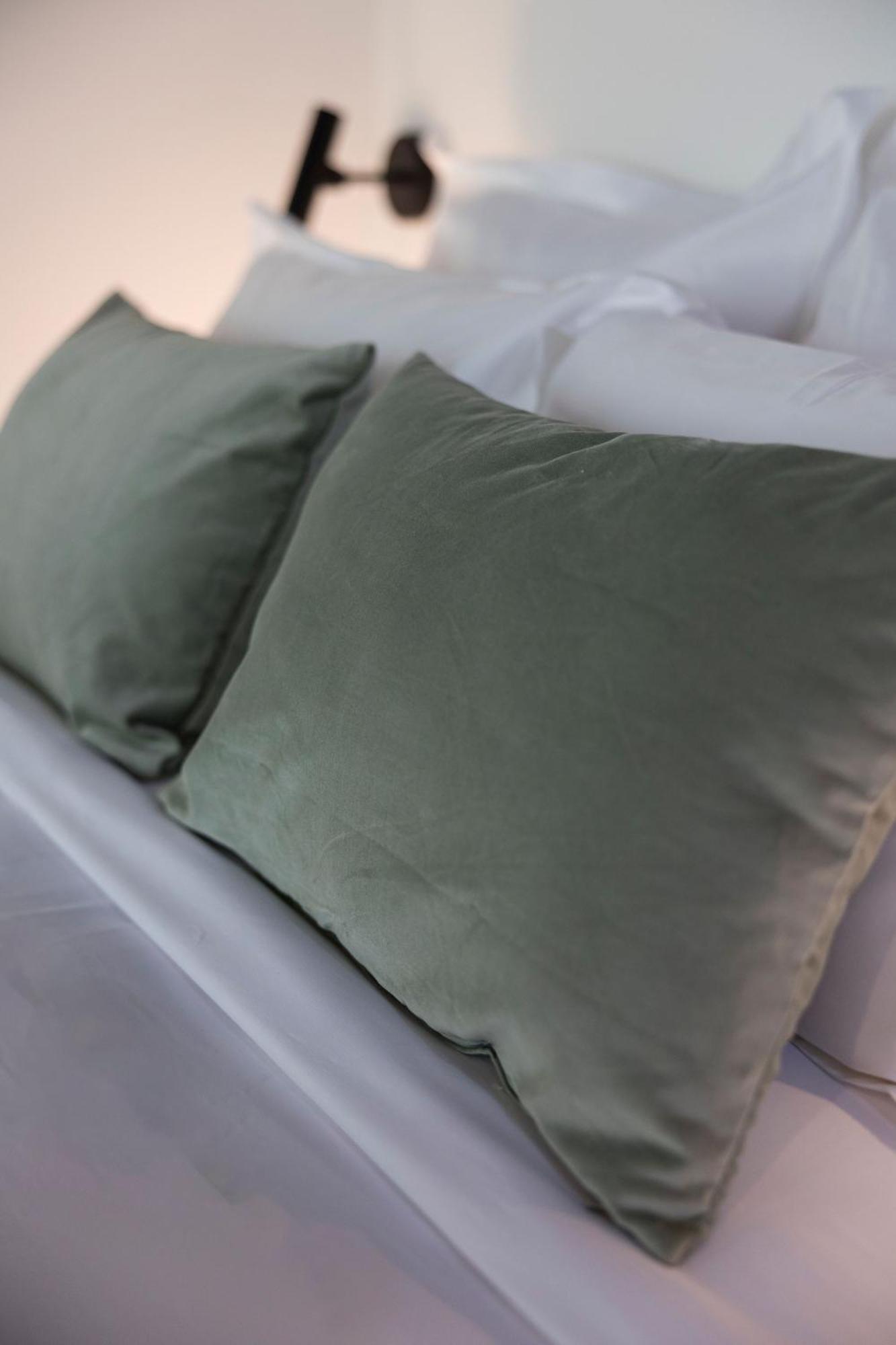 Atelier K - Art Guesthouse In Brussels Ixelles Bagian luar foto