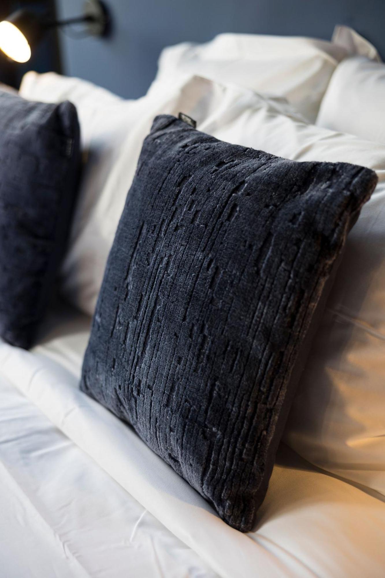 Atelier K - Art Guesthouse In Brussels Ixelles Bagian luar foto