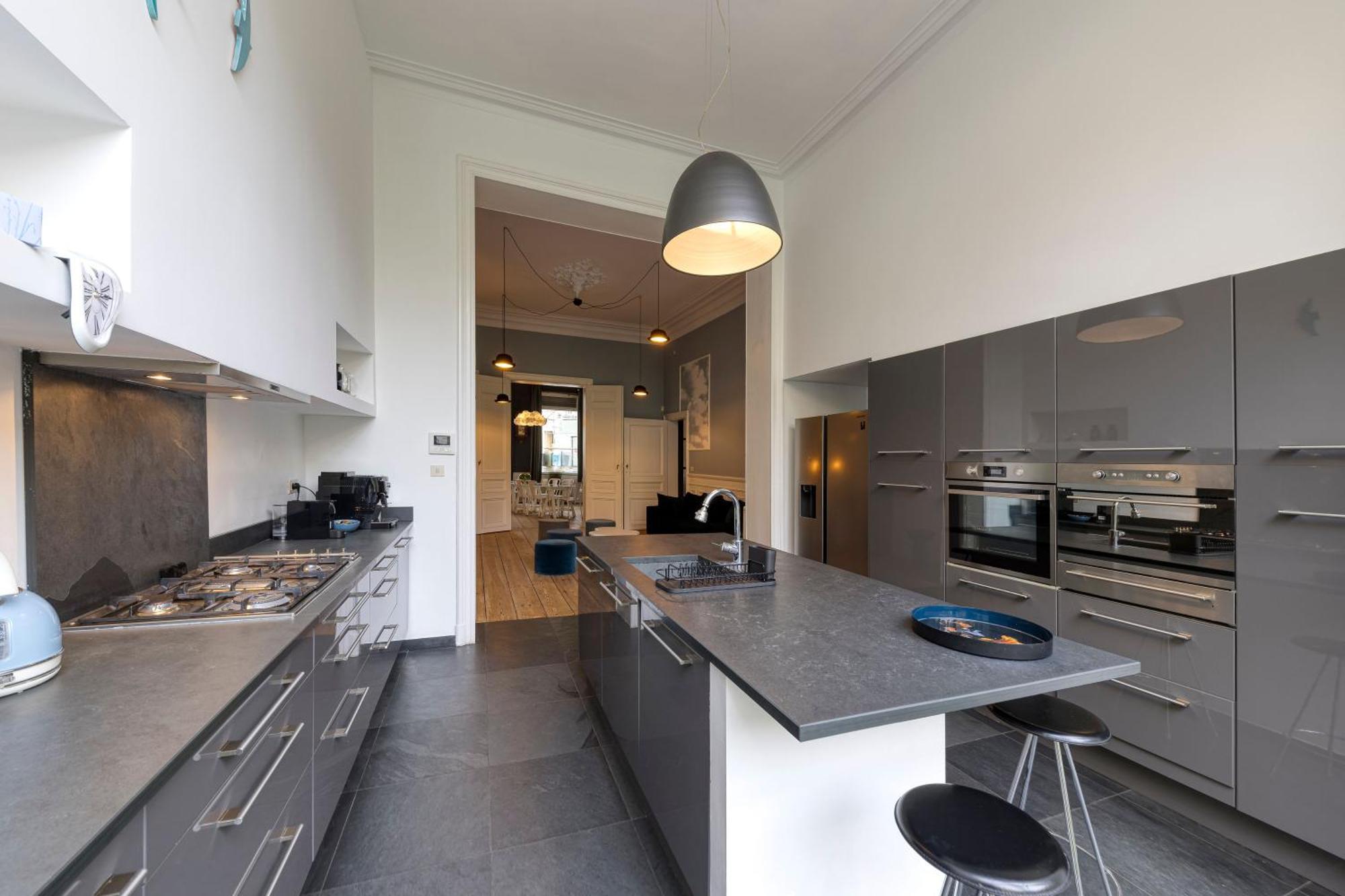 Atelier K - Art Guesthouse In Brussels Ixelles Bagian luar foto