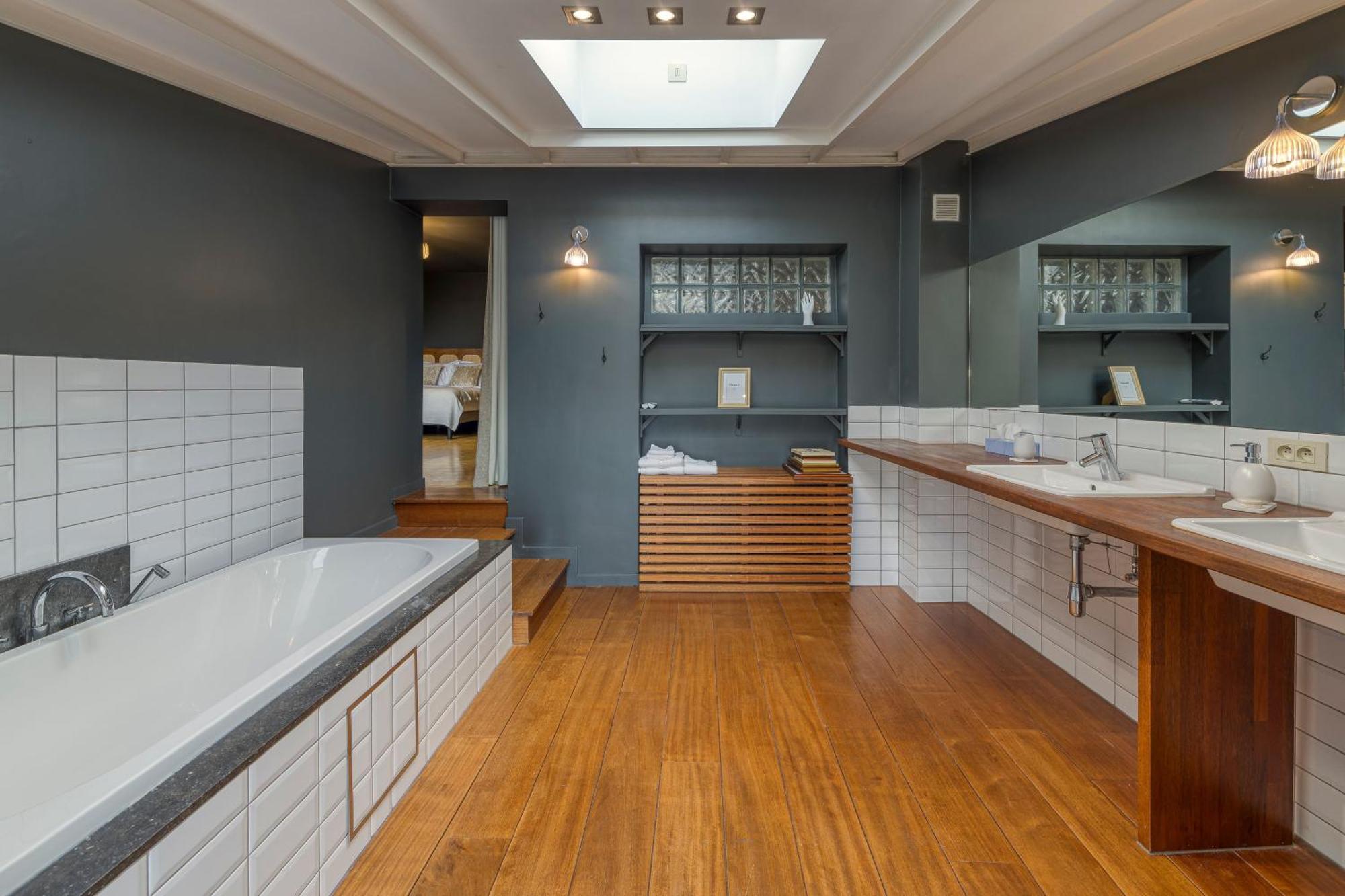 Atelier K - Art Guesthouse In Brussels Ixelles Bagian luar foto